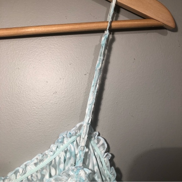 Victoria Secret I Do Collection Blue Leopard Top Size Large - Picture 4 of 8